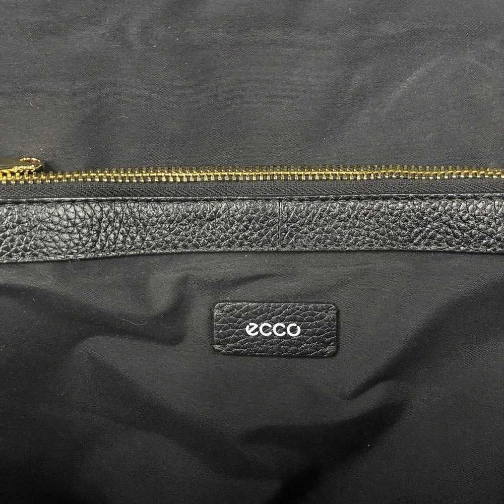 ECCO Extra Large Pinch Black Leather Shoulder Crossbody Bag Gold Hardware